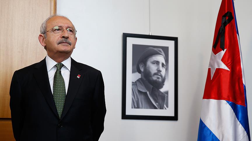 Kılıçdaroğlu&#039;ndan Fidel Castro için Küba büyükelçiliğine taziye ziyareti