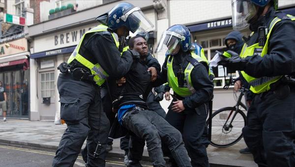 Avrupa polisinde ayrımcılık