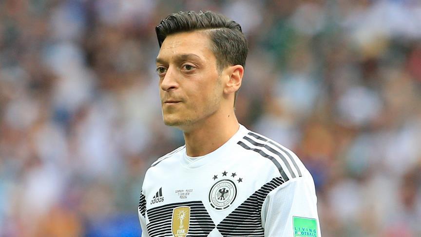 Mesut Özil, Almanya Milli Takımı&#039;nı bıraktı