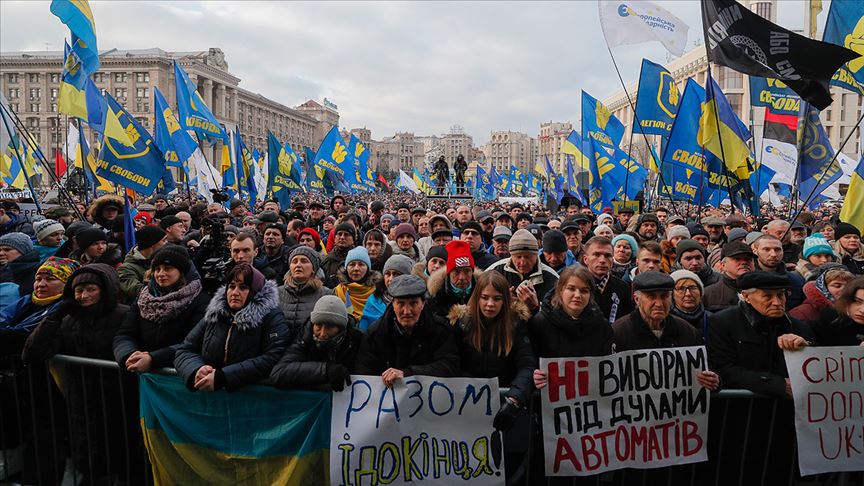 Ukrayna&#039;daki protestolarda &#039;kırmızı çizgi&#039;