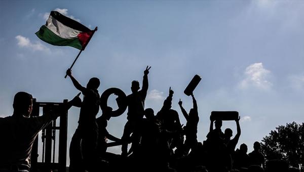 Milyonluk yürüyüş Filistinlilerin haklarına bağlılığını vurguluyor